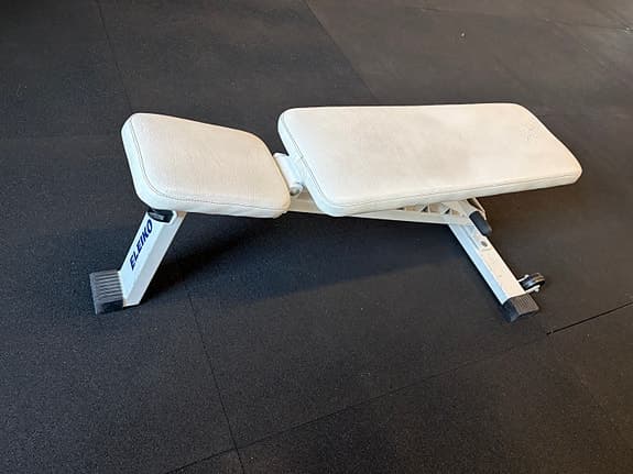 Eleiko justerbar träningsbänk vit