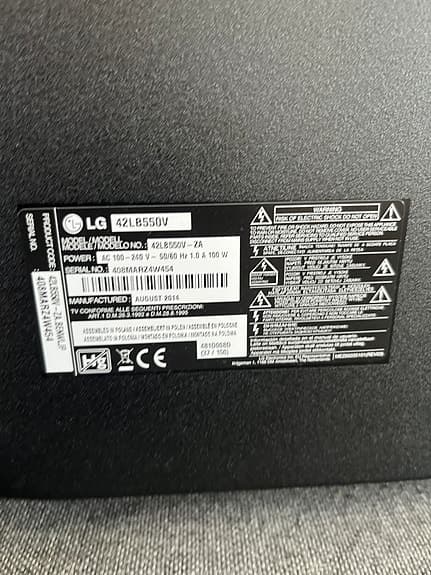 LG 42 tums  full HD Led TV i mycket bra skick säljes