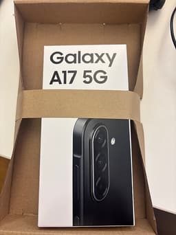 Två stycken Samsung Galaxy A17 5G mobil 128 GB svart