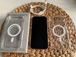 iPhone Air 256GB med apple garanti, 100% Batterihälsa, kvitto, Nudient-skal