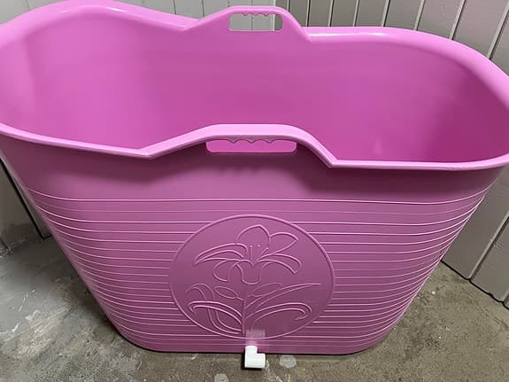 Rosa plastbadkar/badbalja m,propp