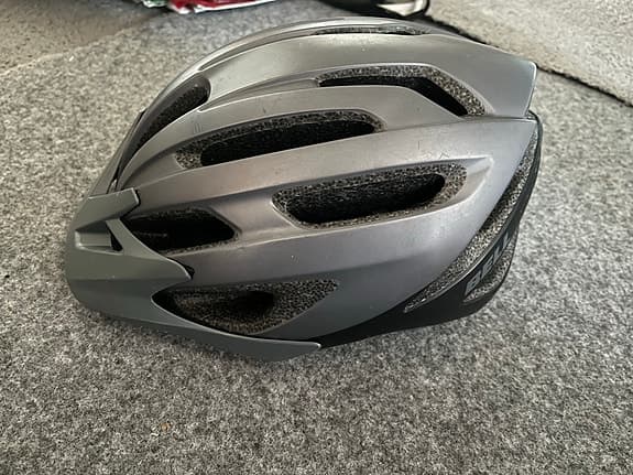Cykelhjälm grå/svart