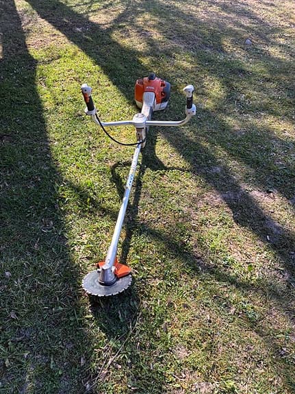 Stihl FS 460 C röjsåg med klinga - Proffsröjsåg