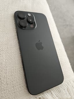 Apple iPhone 16 Pro Max 256 GB svart
