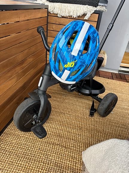 3 hjuling med föräldrastång