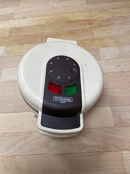 Våffeljärn hjärtformade våfflor