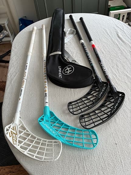 Innebandyklubbor Unihoc och Zone och fodral