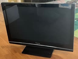 Panasonic TV svart 42 tum