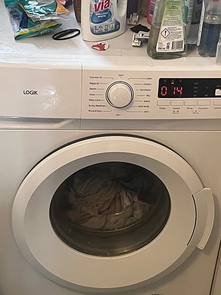 Tvättmaskin Logik L814WM20E, 8 kg – felfri