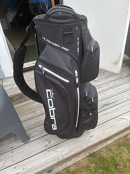Cobra ultradry vagnbag