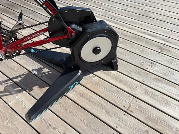Tacx Flux cykeltrainer