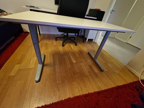 IKEA Galant skrivbord vitt