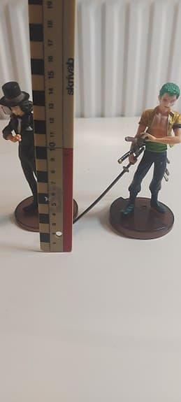 One Piece Samlarfigurer 14 cm Zoro & Rob Lucci  äldre modell (okänd tillverkare)