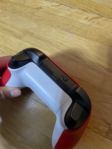 Xbox trådlös handkontroll röd/vit