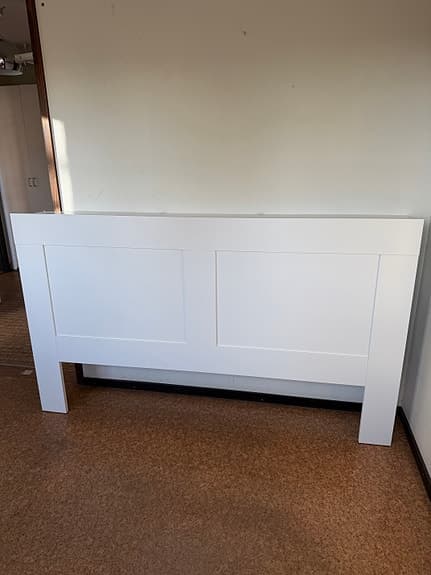IKEA vit sänggavel
