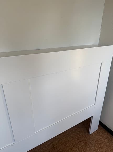 IKEA vit sänggavel
