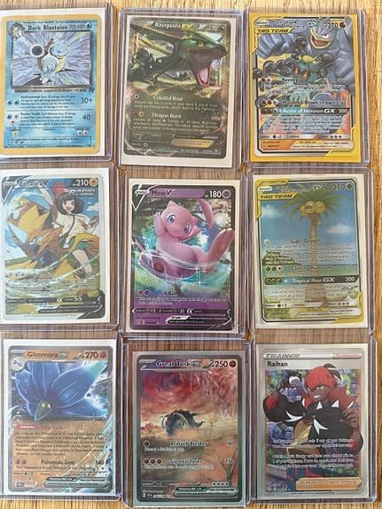 Pokémonkort – Stor samling ca 500 kort + pärm (EX, GX, V, VMAX, vintage)