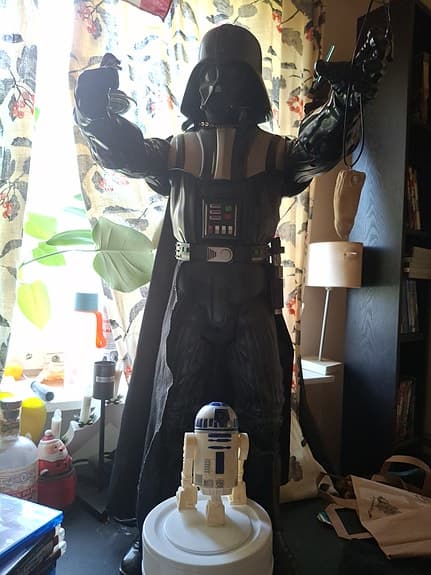 Star Wars Darth Vader och R2-D2 figurer