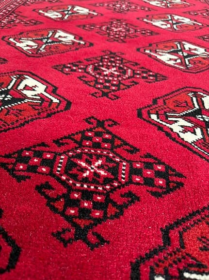 IKEA röd gångmatta orientalisk mönstrad