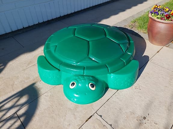 Sandlåda från little tikes, sköldpadda