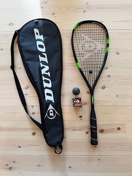 Dunlop Apex Infinity squashracket med boll