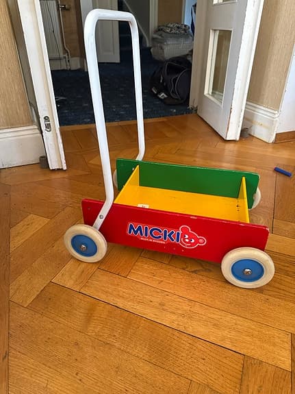 Micki vagn