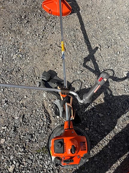 Husqvarna röjsåg / trimmer bensin