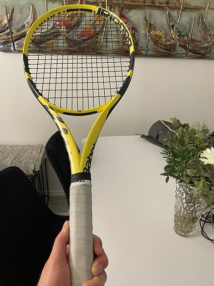 Fynd!! BABOLAT - Pure Aero 300g + Tennisväska