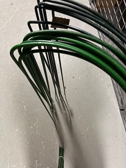 Gröna växtstöd / bågar till trädgård