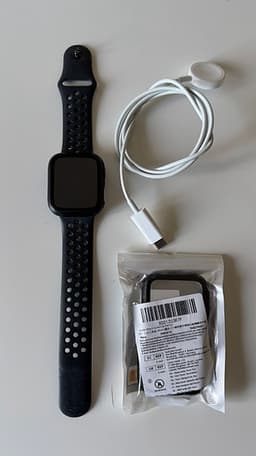 Apple Watch SE Nike edition