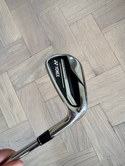 Yonex Ezone Elite 3.0 KBS-stiffskaft
