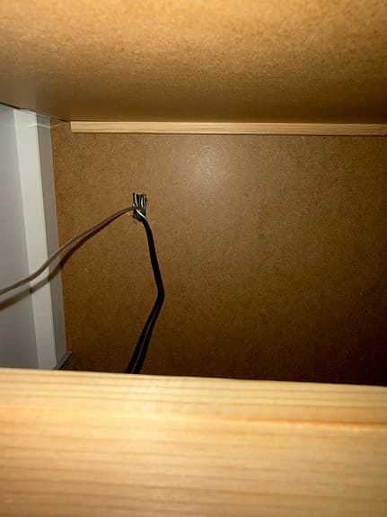 Hemnes byrå i vitbets med 3 lådor