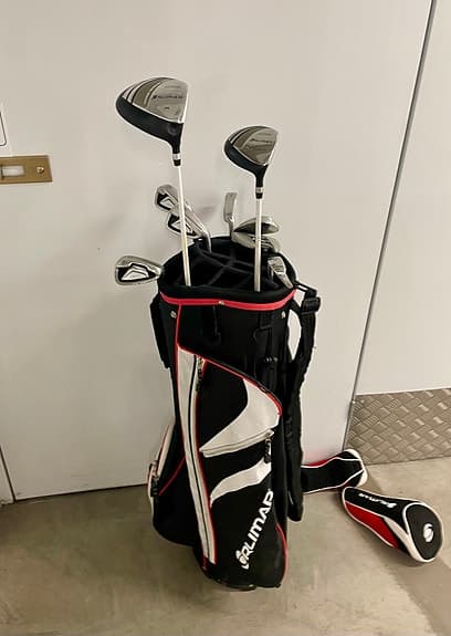 Lättspelat golfset för herrar med vagnbag