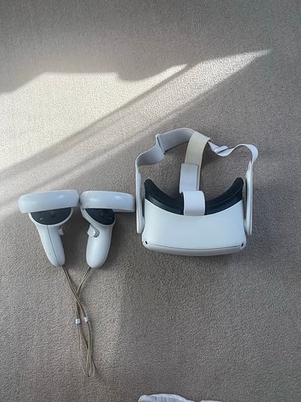 Oculus Quest VR-headset med handkontroller