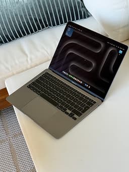 MacBook Air M1 säljes – 8GB / 256GB