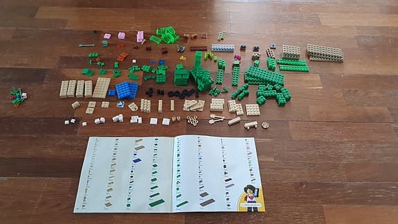 LEGO Minecraft byggset 21254 med instruktioner
