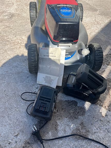 Honda Izy-ON batterigräsklippare