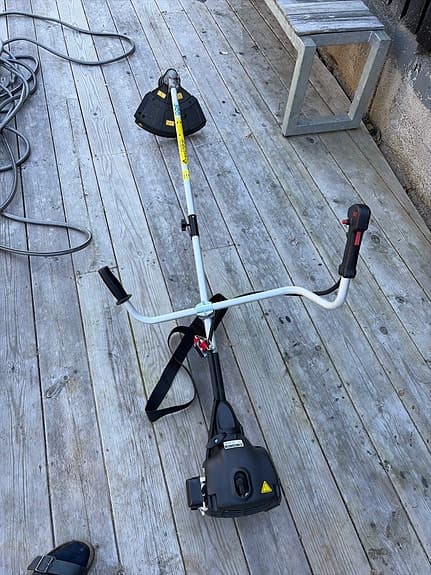 Blackline 25CC BL-BS 25 röjsåg/grästrimmer bensin