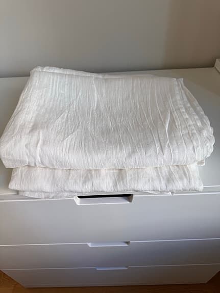 Himla 2 vita gardinlängder 100% linne