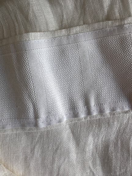Himla 2 vita gardinlängder 100% linne