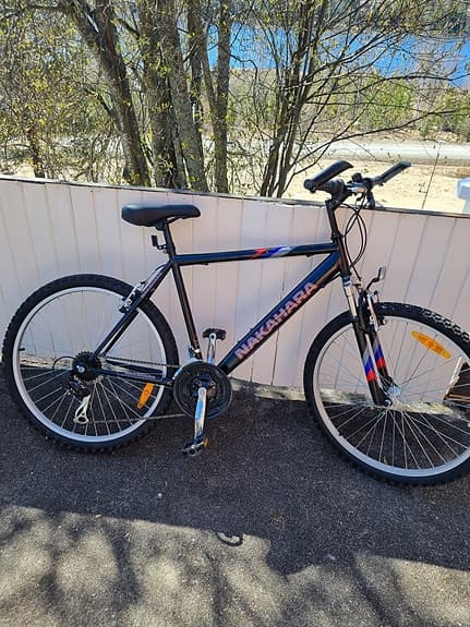 Nästan ny cykel.