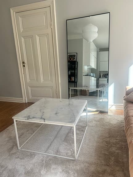 Vardagsrumsbord i marmor