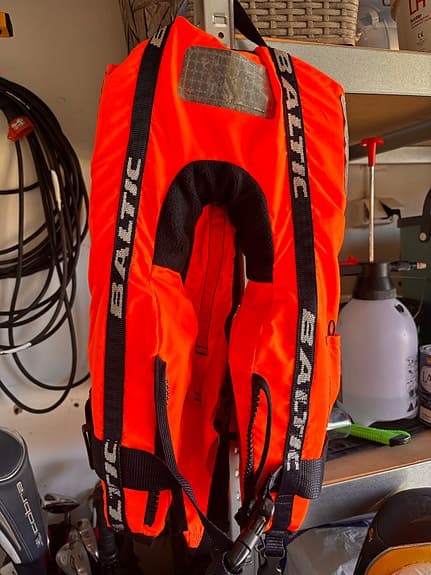 Baltic  flytväst -15kg