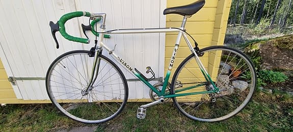 Landsvägscykel för den ekonomiske