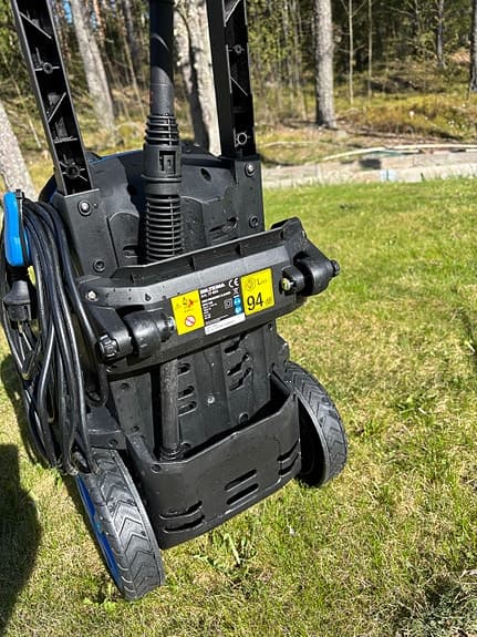 Biltema högtryckstvätt blå 1800W