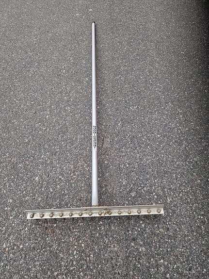Zoco-Undorii aluminiumräfsa med metallpinnar