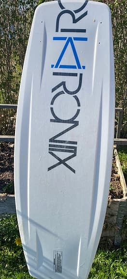 Wakeboard Ronix med tillhörande boots