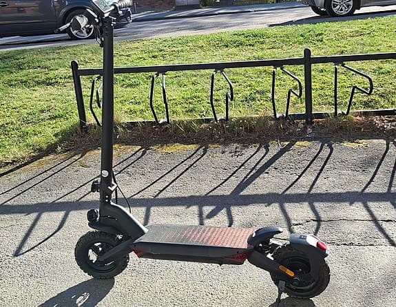Elsparkcykel Max Wheel T8-800 iscooter
