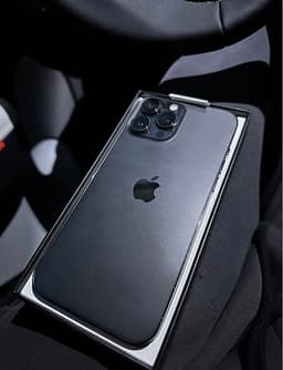Apple iPhone 13 Pro Max 128 GB svart - toppskick