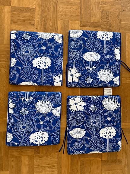 IKEA SÄLSÖN stolsdynor/soffdynor/kuddar 50x49 cm och 44x44 cm blåvit blommig